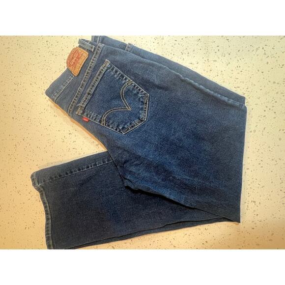 LEVIS CLASSIC RELAXED FIT BOOT CUT WOMENS MEDIUM - Picture 4 of 6